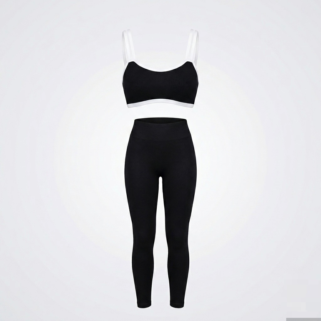 Set Black Impact: conjunto deportivo femenino en color negro, de estilo clásico y moldeador, con un diseño deportivo que realza la figura y aporta un look firme, elegante y funcional para entrenamientos o uso diario.